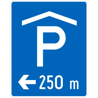Parkolóház előjelzése KRESZ közlekedési tábla