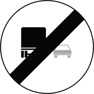 Tehergépkocsikra vonatkozó előzési tilalom vége KRESZ közlekedési tábla